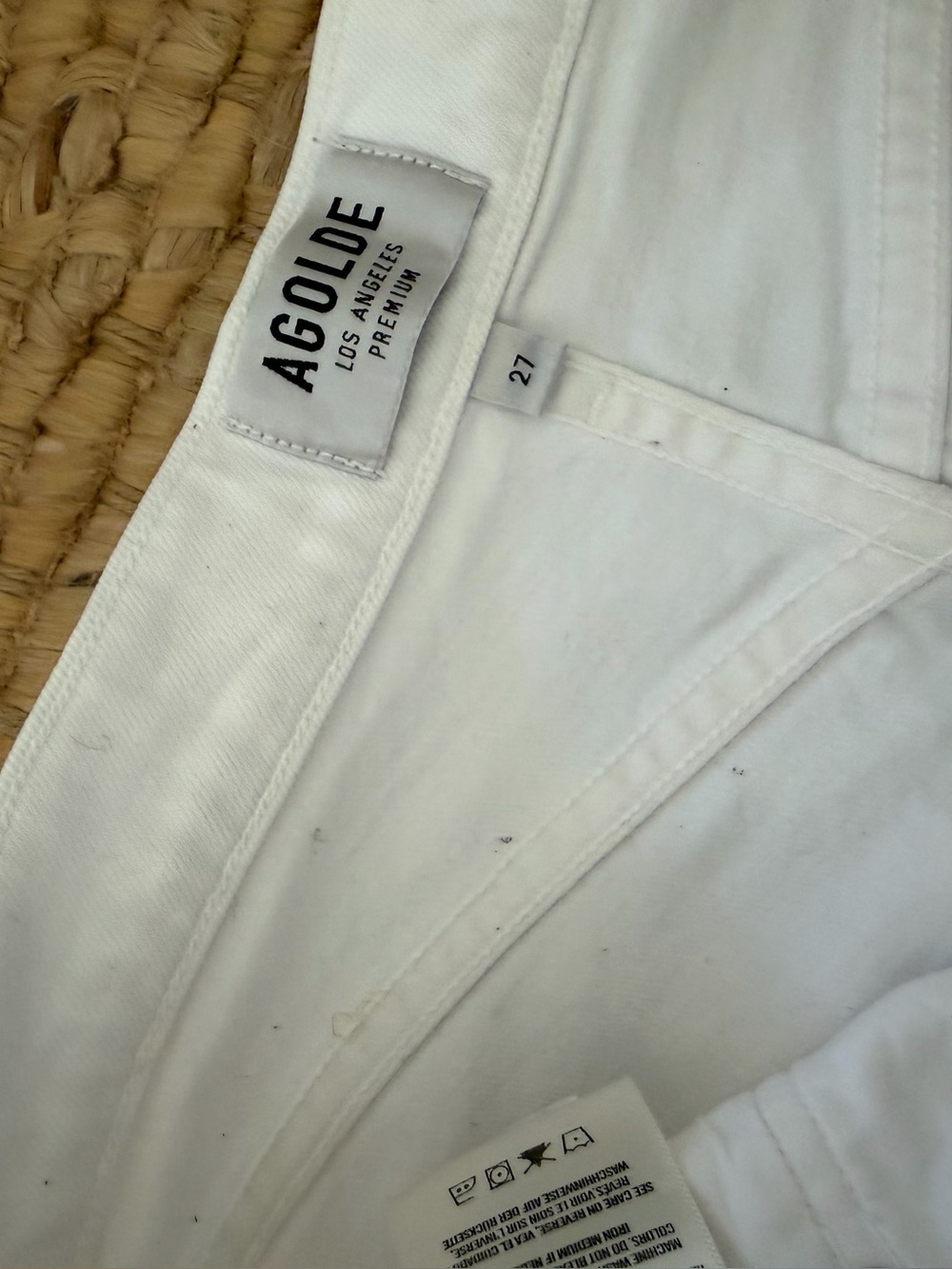 Agolde Riley White Jeans - Picture 8 of 9
